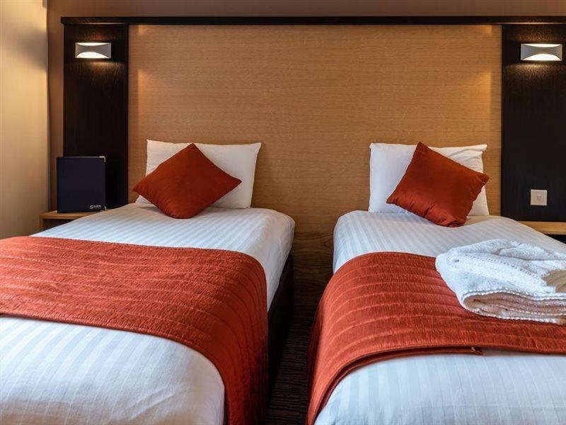 Dragonfly Hotel Peterborough Esterno foto